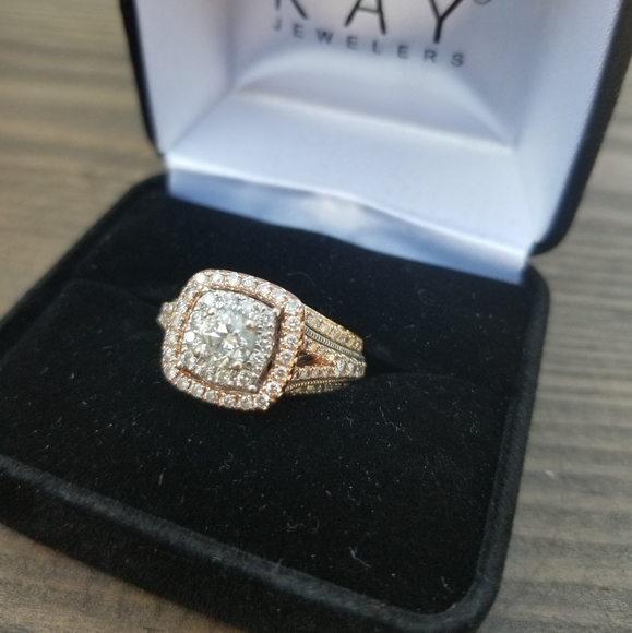 Diamond ring - Picture 4 of 4